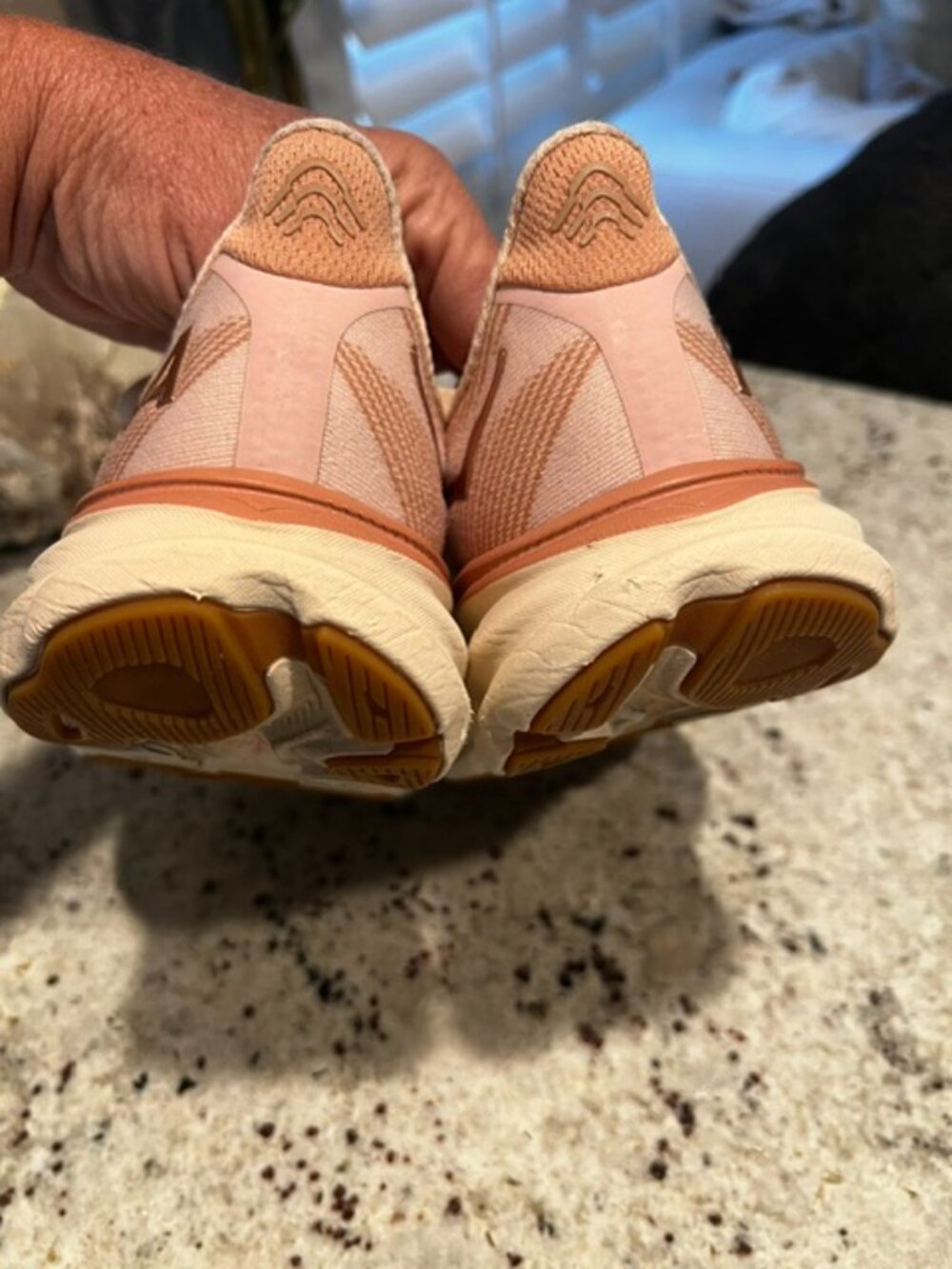 Blush Pink HOKA Cliftons Women's 7.5M ~ Great Condition! retailed for $170 - Picture 4 of 7